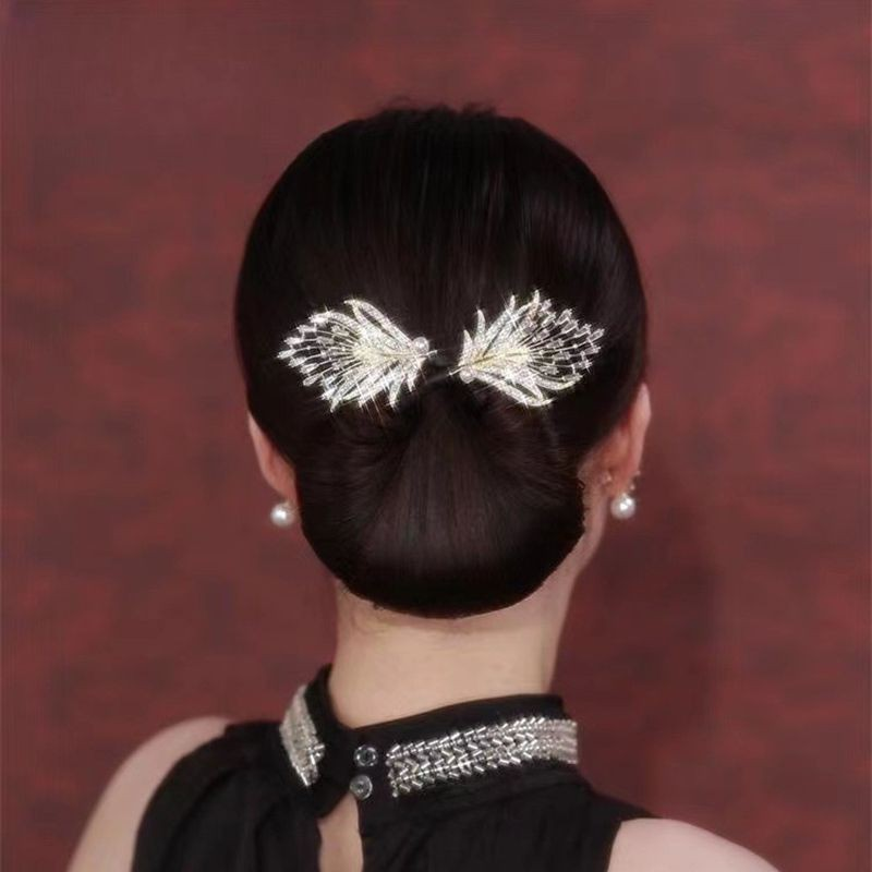 Elegant & Delicate Hair Bun Maker for Women